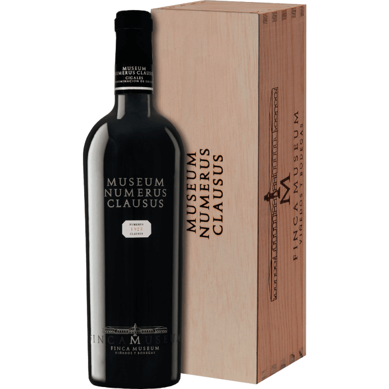 Finca Museum Numerus Clausus in Wooden Presentation Box