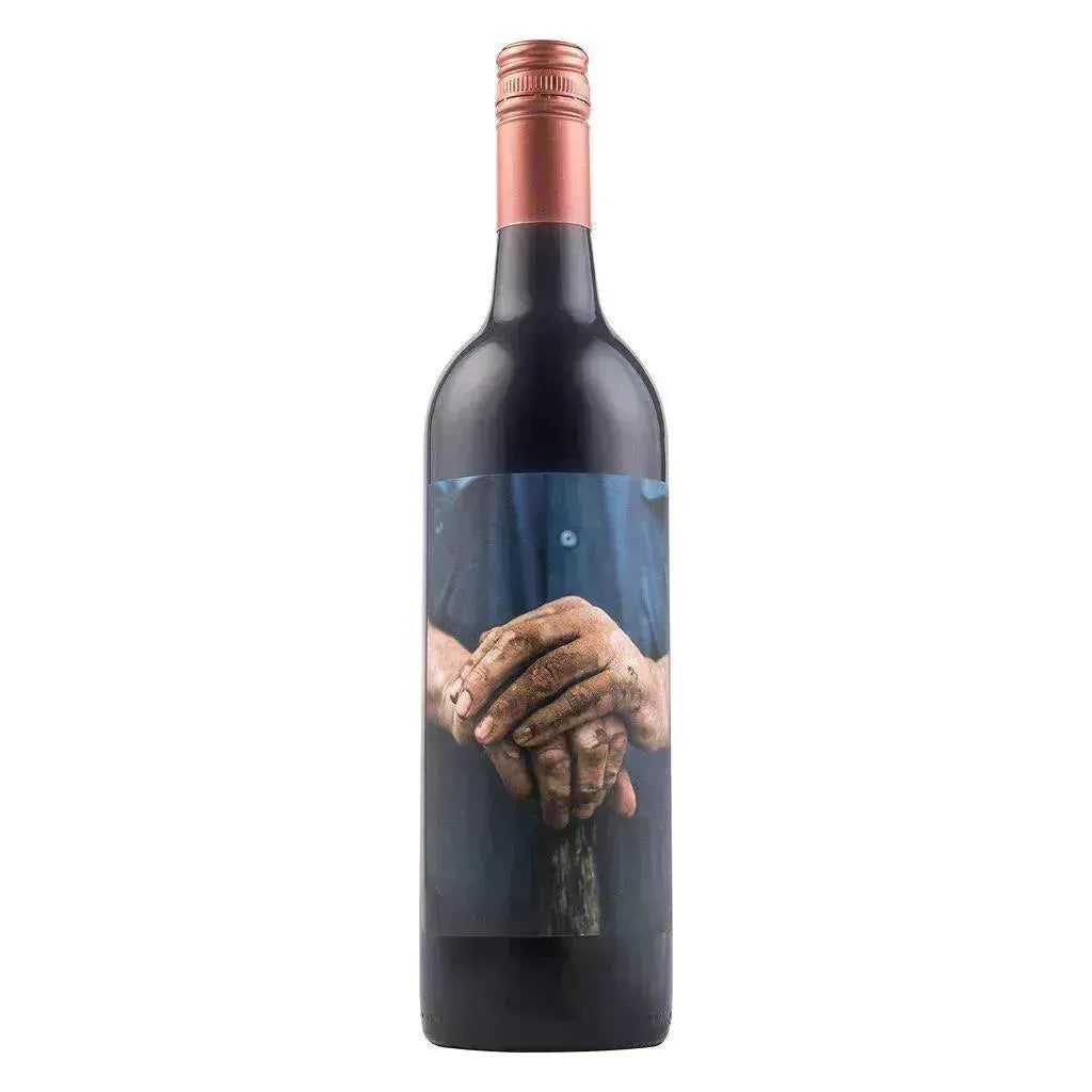 Growers Touch Cabernet Sauvignon Wine