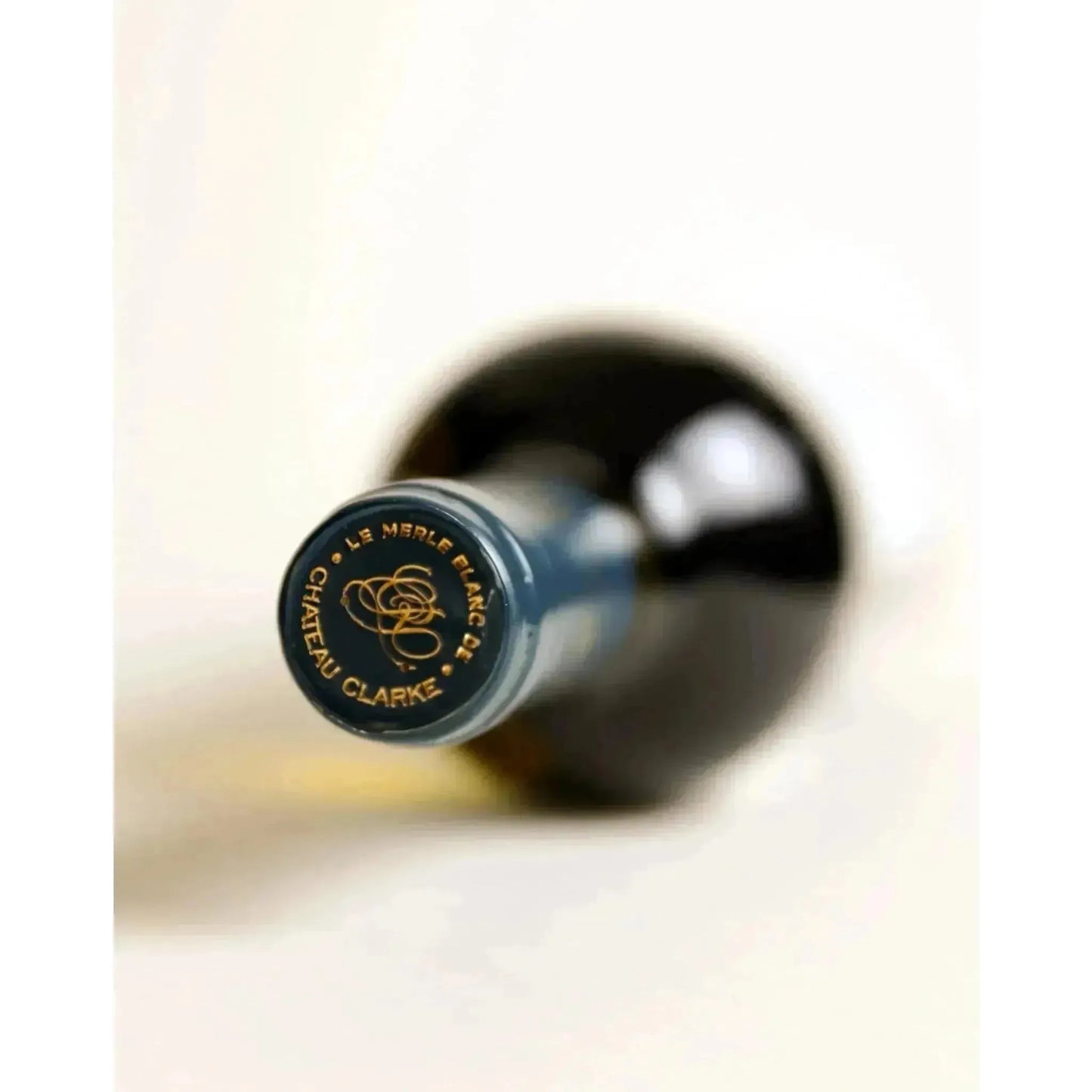 Le Merle Blanc Chateau de Clarke Wine