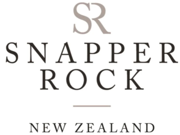 The initials SR abouve the words Snapper Rock New Zealand