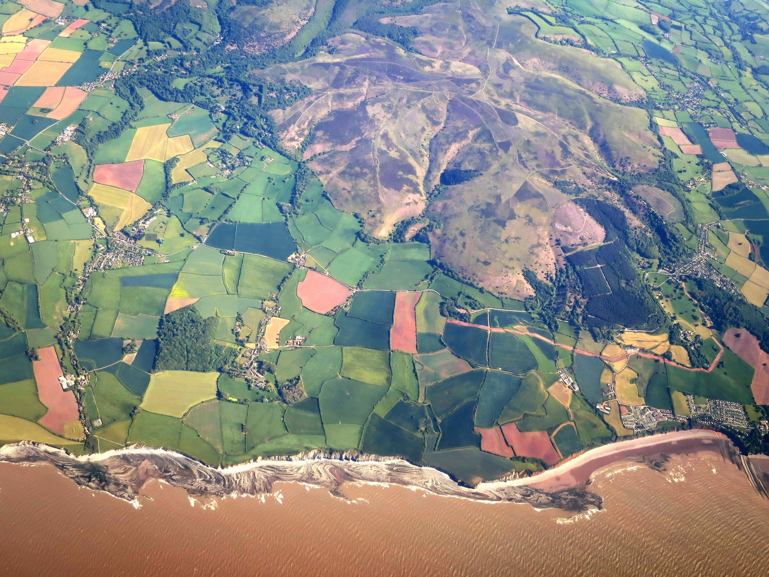 Aerial view of the Quantock Hills and Somerset coastline. Photo: Adam Cli (CC BY-SA 4.0)