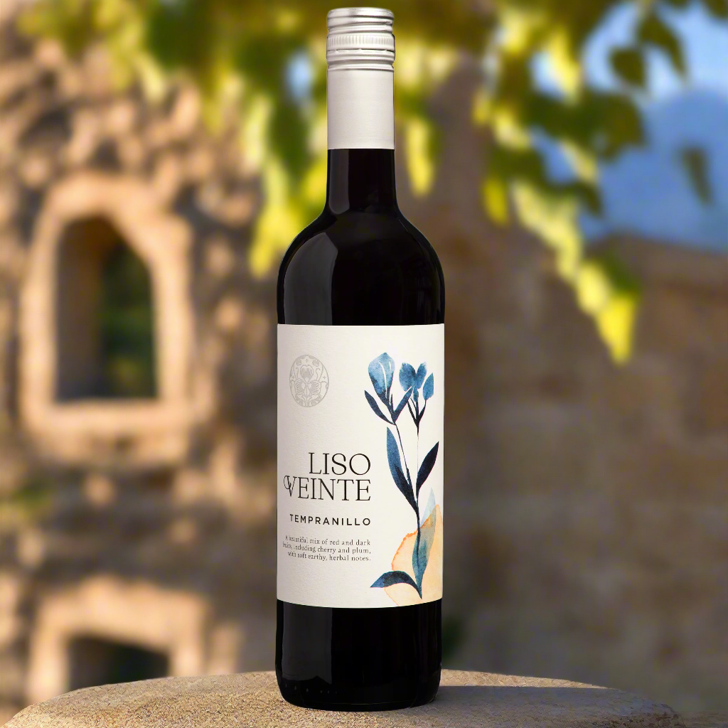 Liso Veinte Tempranillo bottle with vineyard backdrop and golden sunset