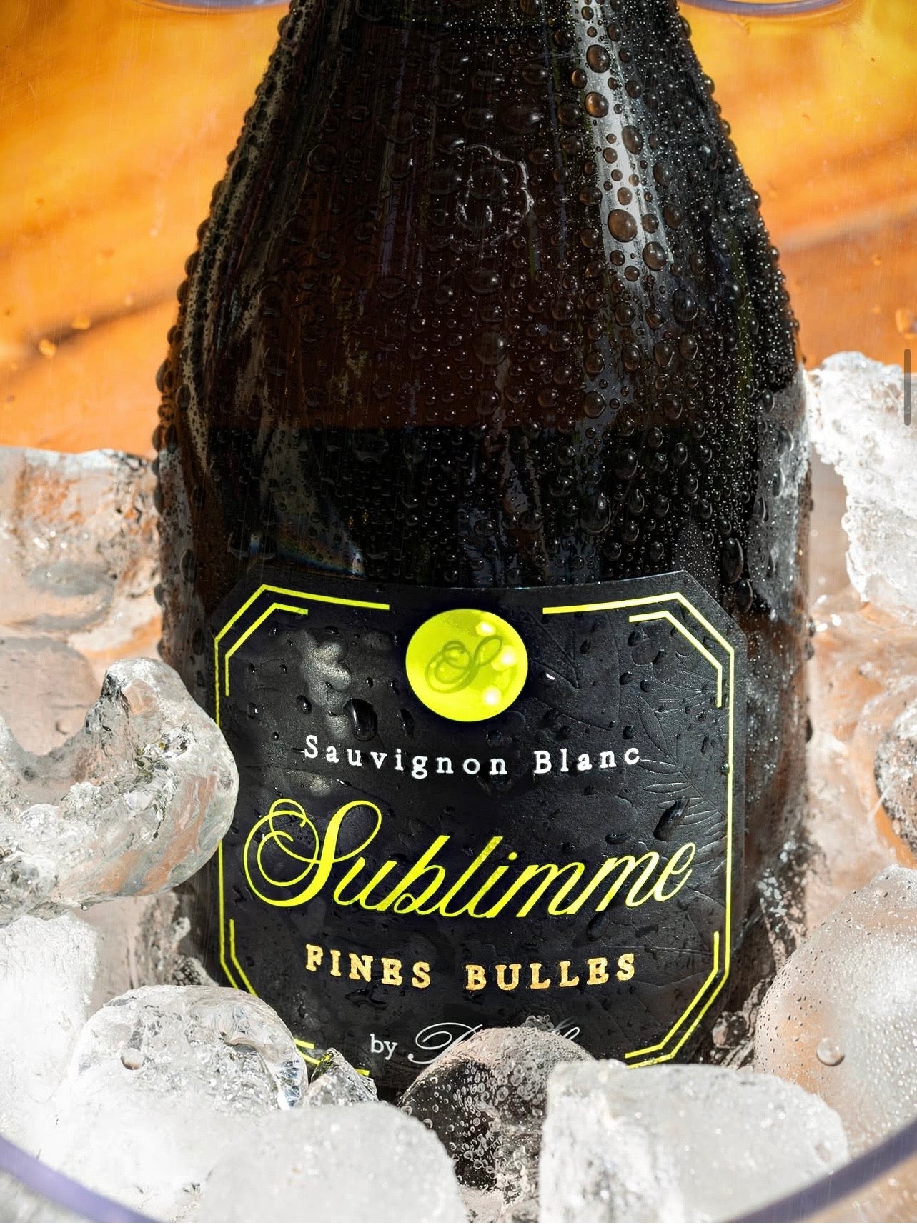 Sublimme Sparkling Sauvignon Blanc by Riscal